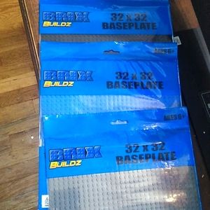 NIB 3 Bric Buildz